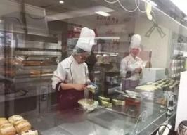 西藏撑起校园食品安全 保护伞 85 的校园食堂 明厨亮灶